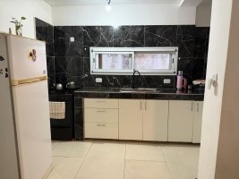 Front-facing 3-room sale, patio, grill, Munro
