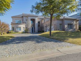 House for Sale El Golf Nordelta