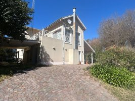 House for sale, 5 bedrooms, in Boatcenter, with mooring