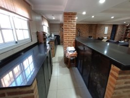 Venta - Casa 5 Amb - Comercial - Rincon De Milberg