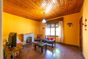 4-Room House with Patio for Sale in Don Torcuato