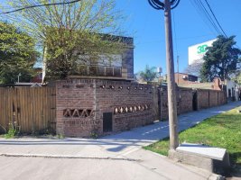 7-Room House for Sale in Don Torcuato