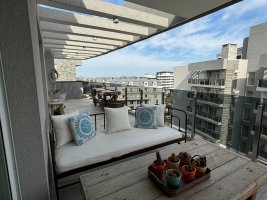 Sale: 4-room Apartment at Torres Cristal