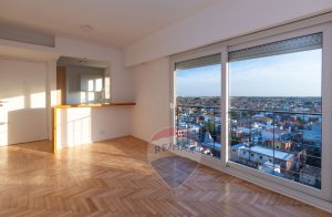 Sale: San Isidro Apartment, 3 rooms, garage view