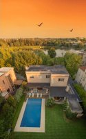 House for Sale in Santa Bárbara Neighborhood