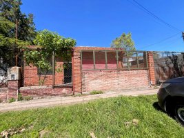 Lot Sale with Two Studios Ricardo Rojas