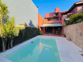 Apartment with Garden, Pool, Covered Parking