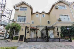 Duplex House for Sale in Florida, Vicente Lopez