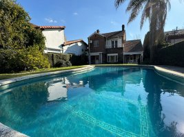 Exclusive house in Barrancas, San Fernando with outdoor kitchen