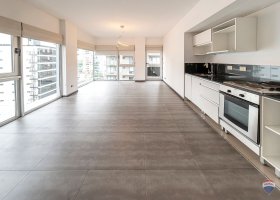 Studio for Rent – Premium Libertador Tower