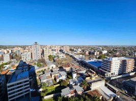 Sale Apartment 2 Rooms Tigre Parking High Floor