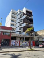 Venta Duplex 4 Ambientes Doble Cochera En Tigre