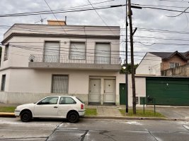Venta PH planta baja en con cochera Florida Oeste