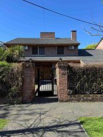 House for Sale 6 Rooms Garden Pool with Rent
