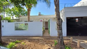 House for sale in Beccar, 3 rooms, 1 floor, 216m plot