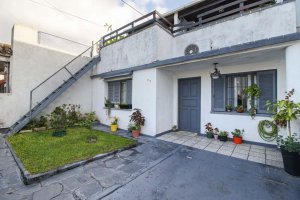 3-room house for rent (PH) in Beccar, with garage