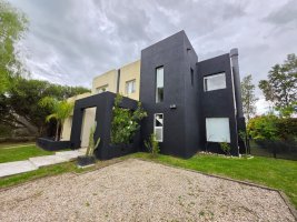 Temporary Rental House 4 Rooms in San Isidro Labrador