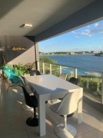 Beautiful 3-Room Apartment with Balcony in Florida for Sale
