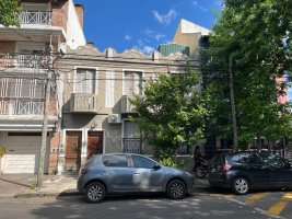 Apartment 4 rooms for sale, independent entrance, patio, ground floor, San Isidro
