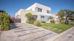 VENTA CASA 4 AMB Casas de Santa Maria, Tigre