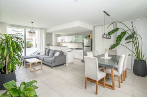 2-room Apartment for Sale – Garage, Security