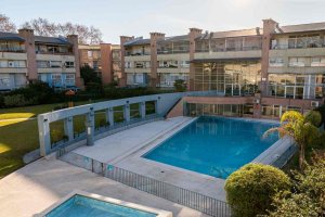 Loft Rental with Garage in Solares de Olivos