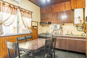 Venta Casa 4 Amb Patio Terraza Coch Y Local Olivos