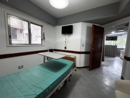Venta Centro Medico - Consultorios Olivos V. Lopez