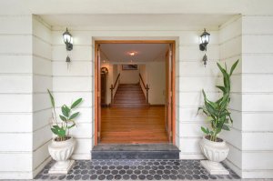 2-story house for sale in San Isidro, large lot
