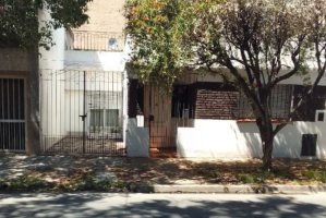 Venta Casa 3 Ambiente En Lote Propio