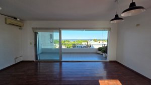 3-room rental, 2 bathrooms, river view, garage, Olivos