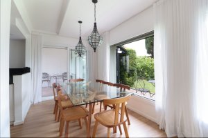 House for Sale, 6 Rooms, Martínez, Own Lot
