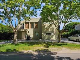 Venta Casa 5 Amb San Andres Villanueva