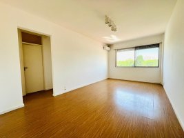 3-room Apartment for Rent Olivos