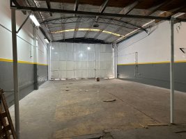 Alquiler De Galpon En Beccar - 270M2
