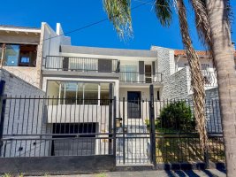 Casa En Venta 5 Amb Martinez Garage Pileta-Permuta