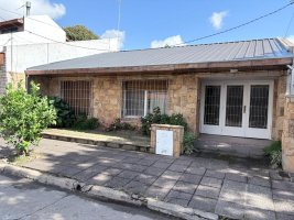 House 3?bedroom For Sale Olivos To Modernize