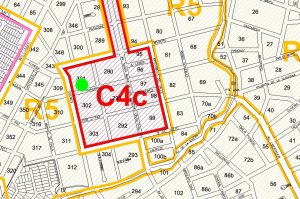 Lote en Rincón C4 apto comercial / Depósito