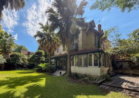 Venta Casa Estilo Inglés XIX Jardín Pileta Tigre