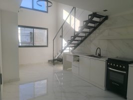 Loft Apartment for Rent in Munro