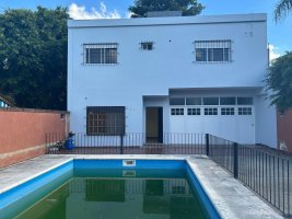 For Rent 3-bedroom House Carapachay pool BBQ area