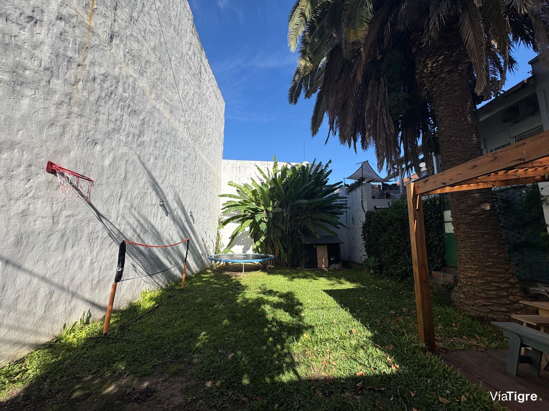 Land for Sale in the Center of Victoria