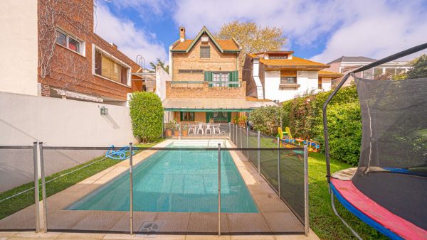 House for Sale in Olivos Centro – 5 Rooms