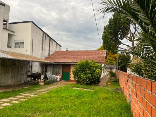 House for Sale Benavídez Center