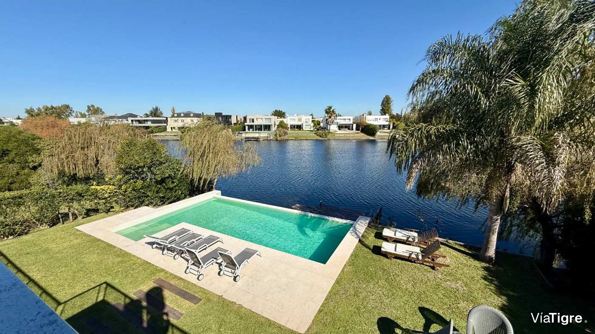 Sale House 7 Rooms On The Lagoon Nordelta Alisos