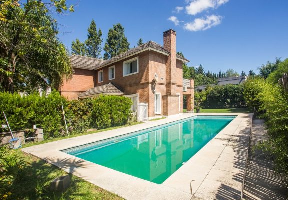 Sale House Valle Claro Neighborhood Benavidez