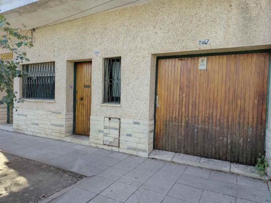 PH For Sale, 2 Rooms, Munro, Parking, Garden