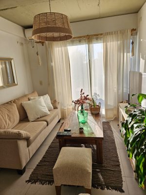Departamento 2 ambientes en alquiler con cochera
