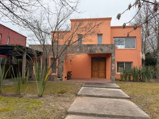 Venta Casa Lote Interno San Isidro Labrador