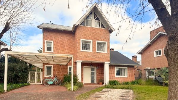 Alquiler Casa 6 Amb Benavídez | Parrilla Y Pileta